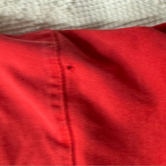 Mickey Mouse & Goofy - "Making Music" Red Shirt - Pocket -XL- The Disney Store - Picture 4 of 10